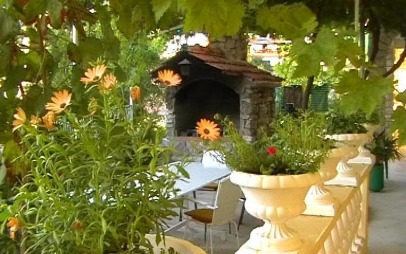Apartments Milka Vodice Luaran gambar