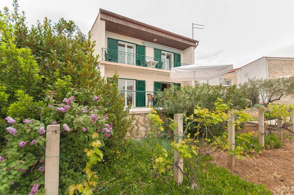 Apartments Milka Vodice Luaran gambar